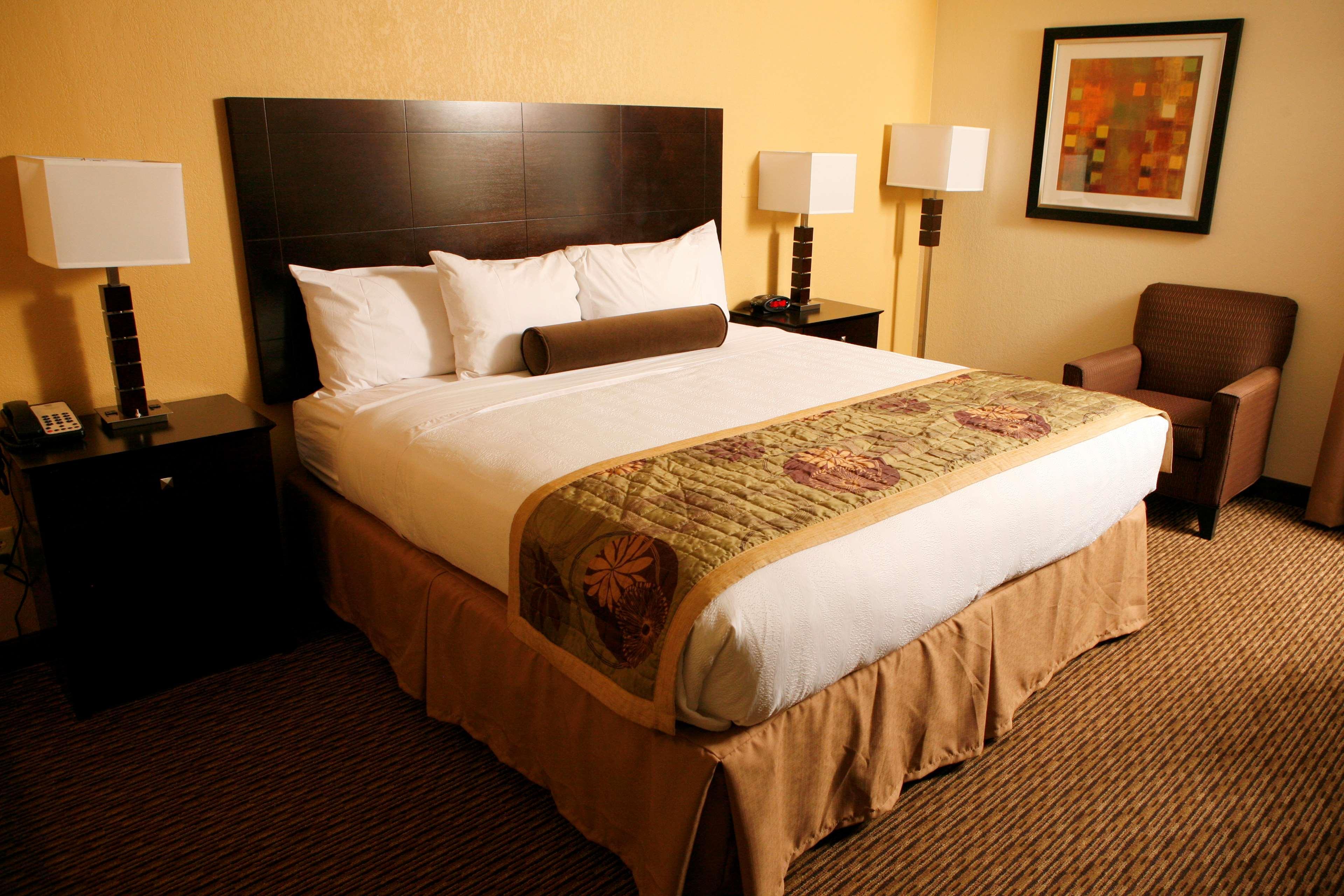 Best Western Plus Голдсборо Экстерьер фото