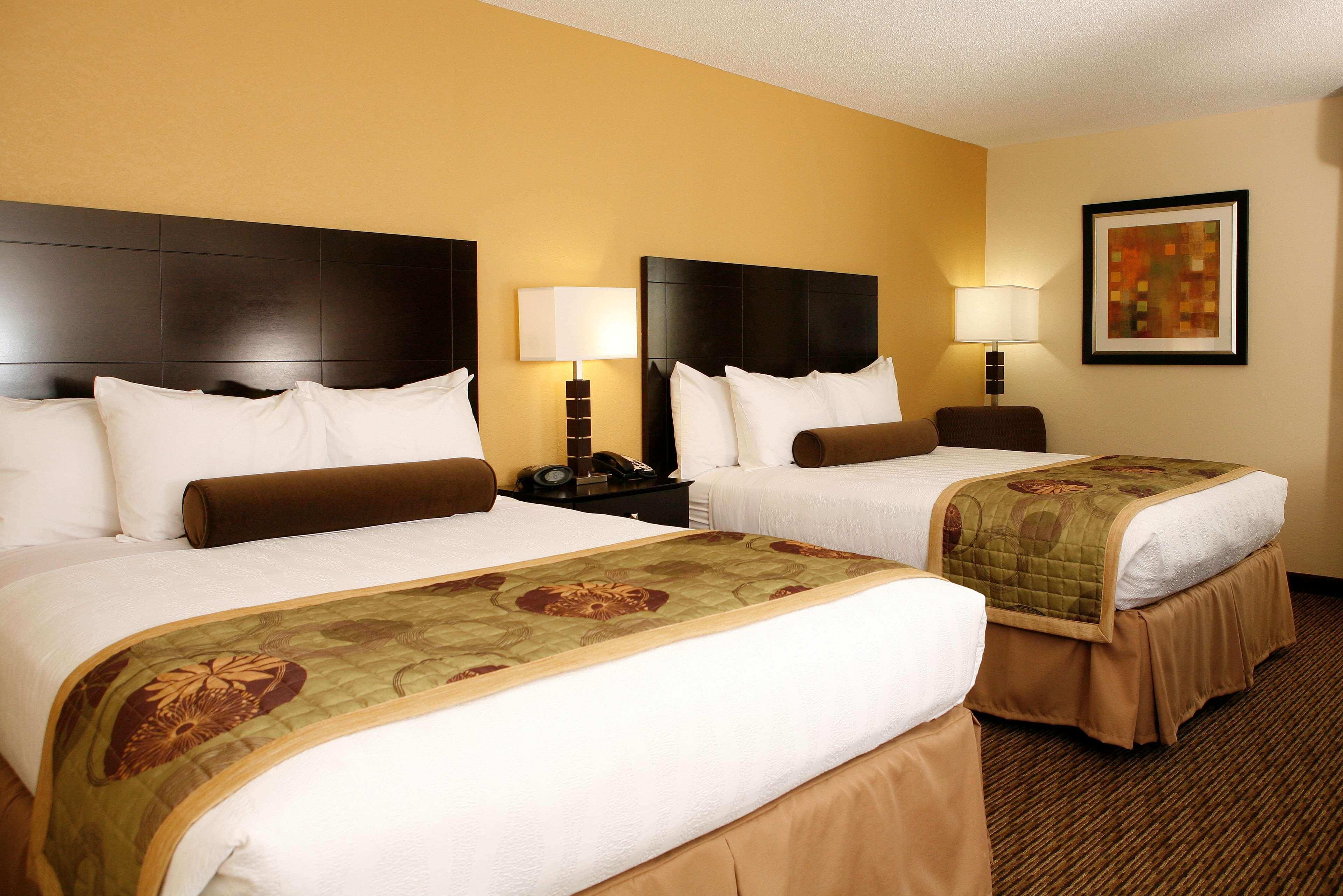 Best Western Plus Голдсборо Экстерьер фото