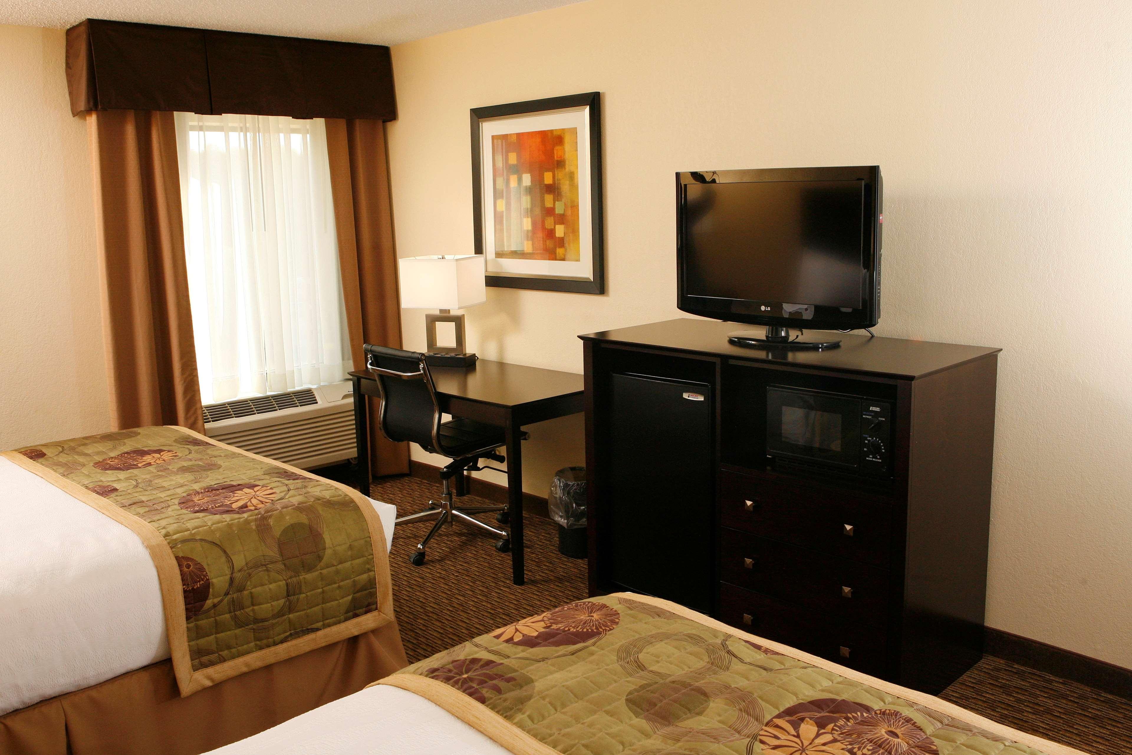 Best Western Plus Голдсборо Экстерьер фото